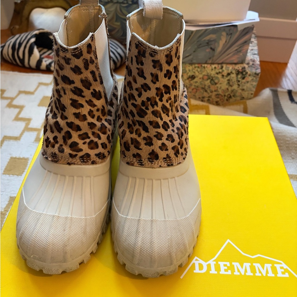Diemme Leopard Print Ankle Boots for Women size 6.5